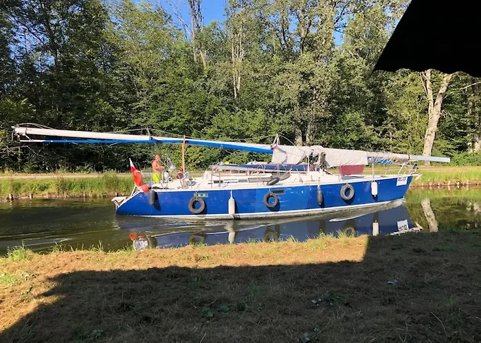 Proche De Bouzey Chaumousey